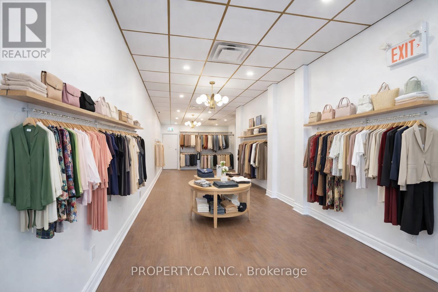 Main - 2657 Yonge Street, Toronto, Ontario  M4P 2J6 - Photo 3 - C13561410