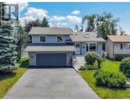 16 CEDARTREE LANE, Kawartha Lakes, Ontario