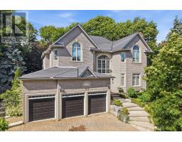 193 SHERWOOD PLACE, Newmarket, Ontario