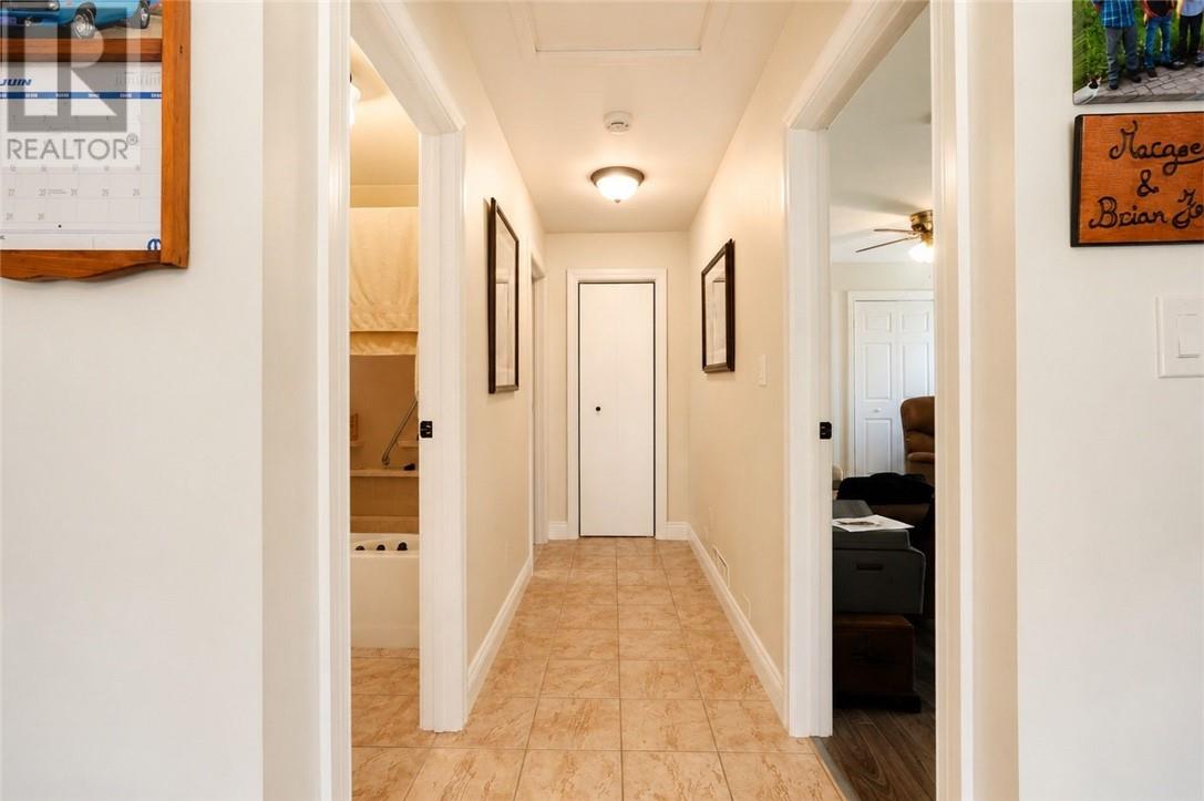 4560 Chenier, Greater Sudbury, Ontario  P3P 1X5 - Photo 26 - 2129006