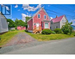 62 Chapel Street, Springhill, Nova Scotia