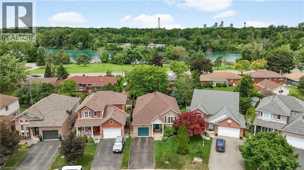 4279 Southerland Court, Niagara Falls, Ontario  L2G 7W4 - Photo 36 - 40846372