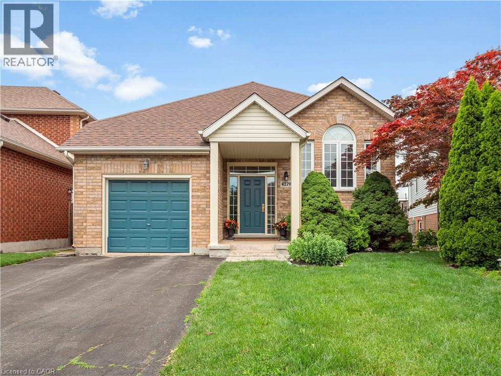 4279 SOUTHERLAND Court, Niagara Falls, Ontario