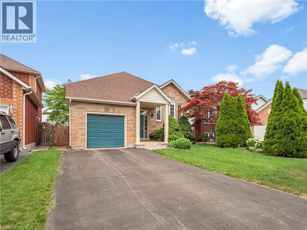 4279 Southerland Court, Niagara Falls, Ontario  L2G 7W4 - Photo 2 - 40846372