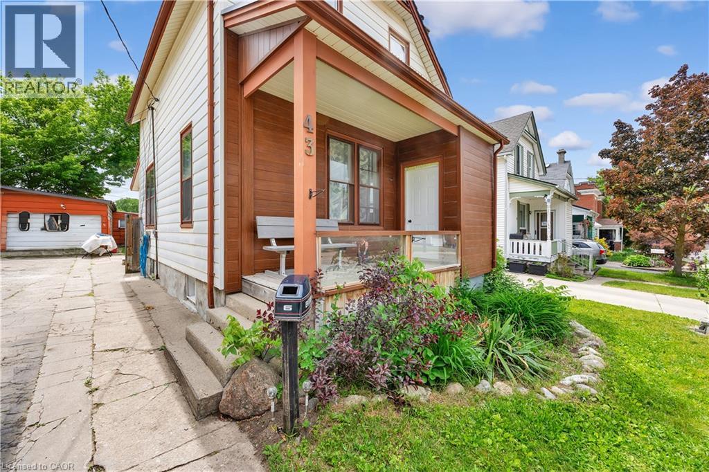 43 Henry Street, Kitchener, Ontario  N2G 1P4 - Photo 4 - 40837762
