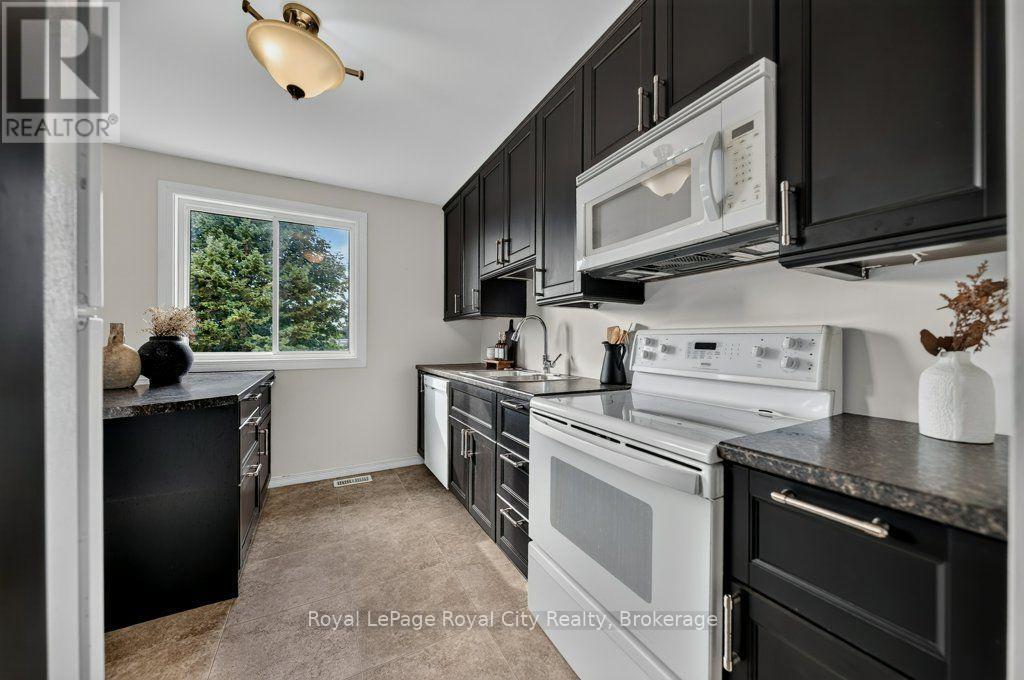 18 Springdale Boulevard, Guelph, Ontario  N1H 6X5 - Photo 16 - X13561460