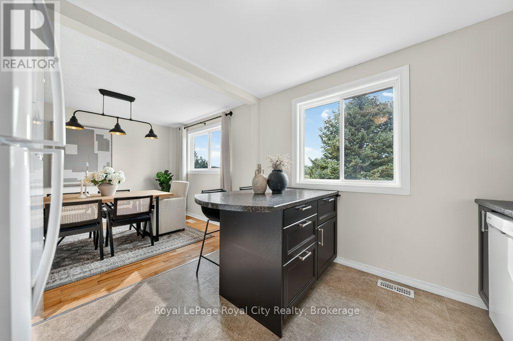 18 Springdale Boulevard, Guelph, Ontario  N1H 6X5 - Photo 17 - X13561460