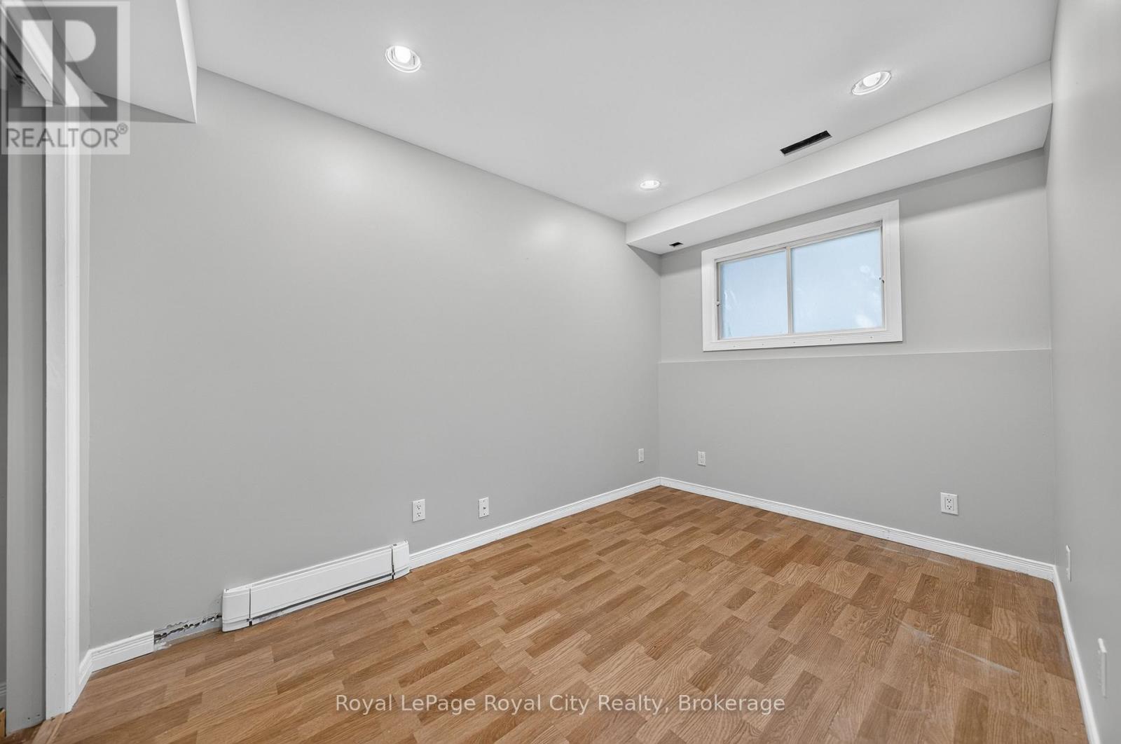 18 Springdale Boulevard, Guelph, Ontario  N1H 6X5 - Photo 34 - X13561460