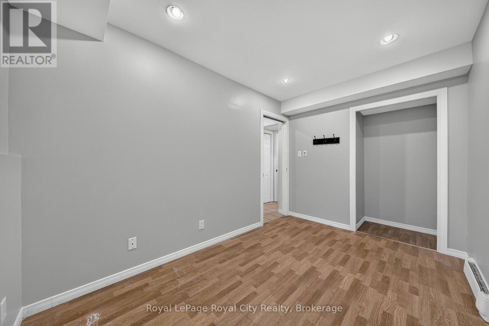 18 Springdale Boulevard, Guelph, Ontario  N1H 6X5 - Photo 35 - X13561460