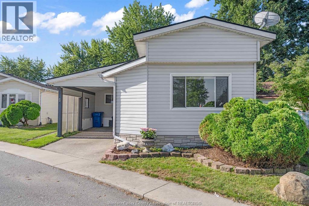 1 Spruce STREET, McGregor, Ontario