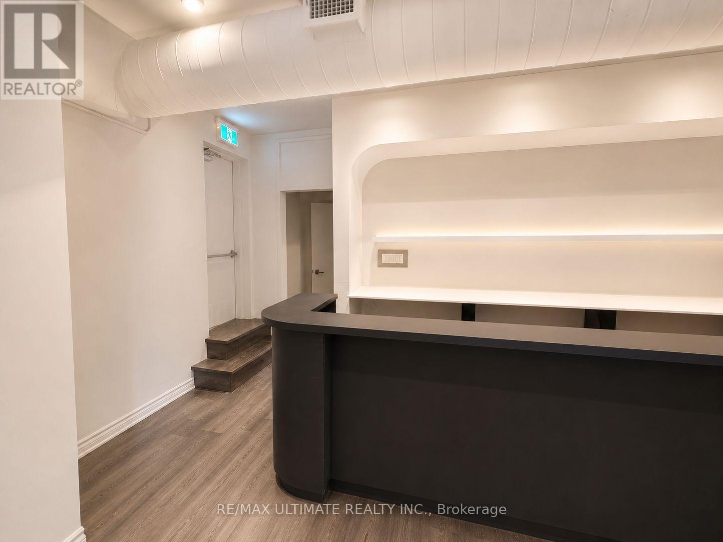 3rd Floor - 116 Dundas Street W, Toronto, Ontario  M5G 1C3 - Photo 3 - C13561718