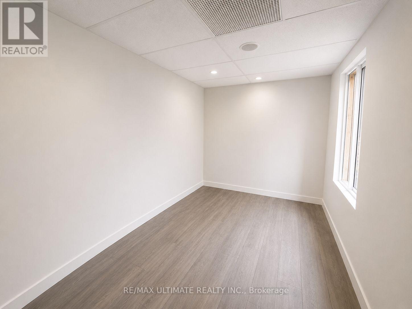 3rd Floor - 116 Dundas Street W, Toronto, Ontario  M5G 1C3 - Photo 4 - C13561718