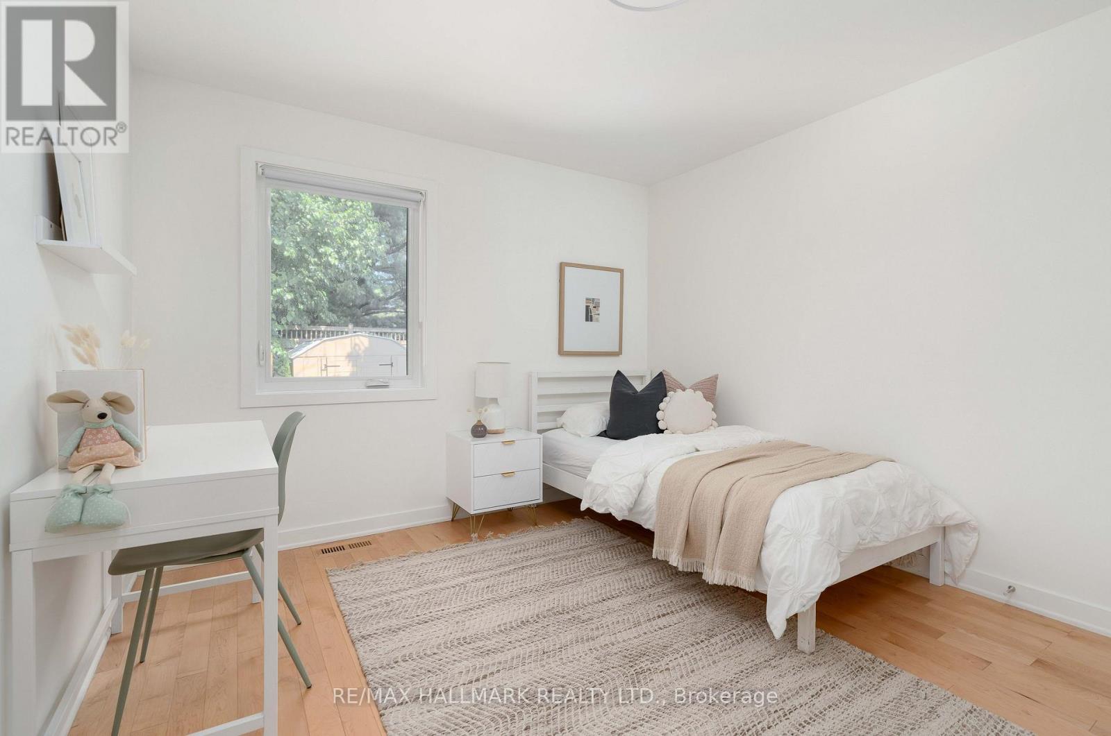 49 Binswood Avenue, Toronto, Ontario M4C 3N6 - Photo 27 - E13561512