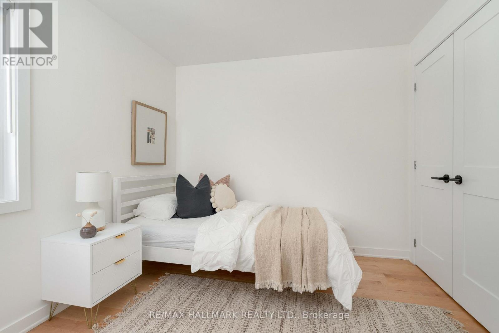 49 Binswood Avenue, Toronto, Ontario M4C 3N6 - Photo 28 - E13561512