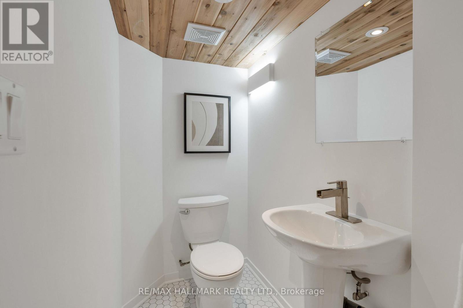 49 Binswood Avenue, Toronto, Ontario M4C 3N6 - Photo 41 - E13561512
