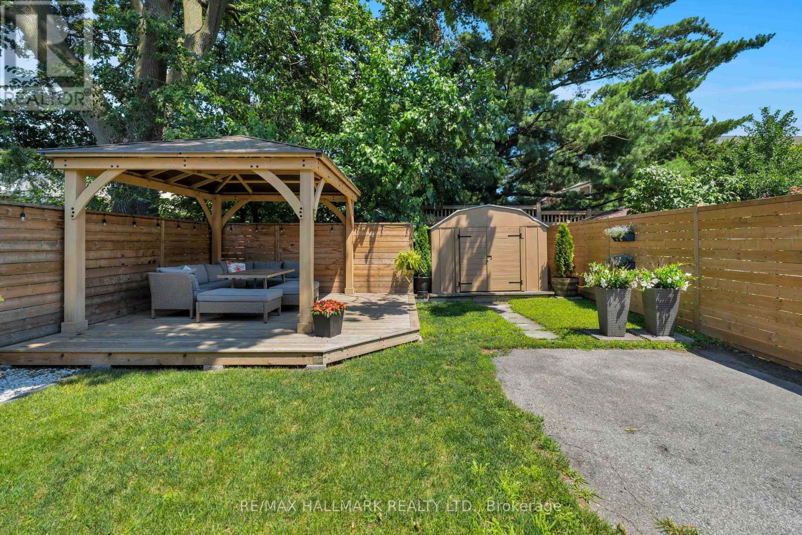 49 Binswood Avenue, Toronto, Ontario M4C 3N6 - Photo 48 - E13561512