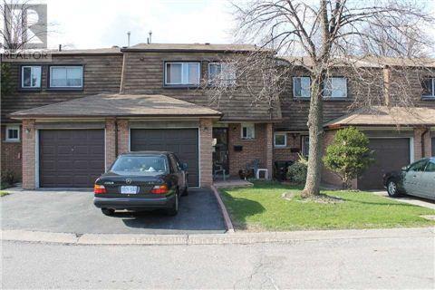 35 - 121 L'AMOREAUX DRIVE, Toronto (L'Amoreaux)