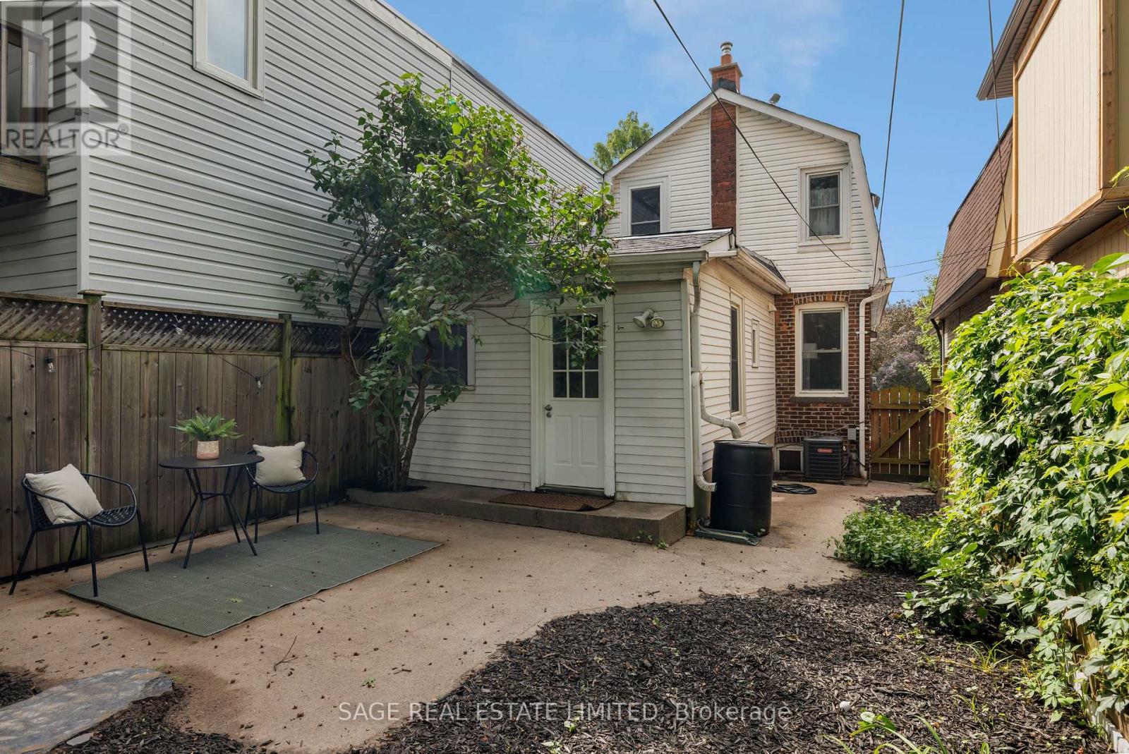 250 Springdale Boulevard, Toronto, Ontario  M4C 1Z9 - Photo 26 - E13561528