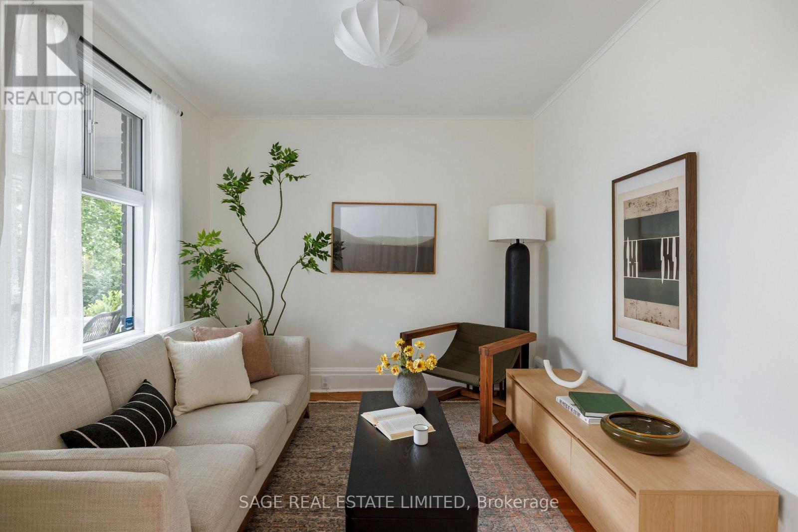 250 Springdale Boulevard, Toronto, Ontario  M4C 1Z9 - Photo 7 - E13561528