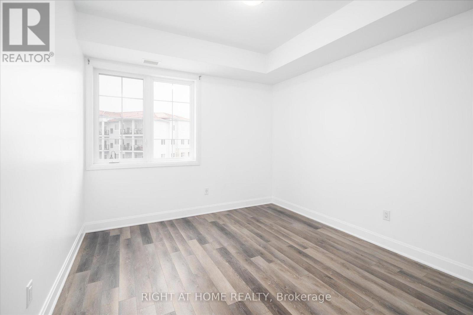 321 - 50 Lakebreeze Drive, Clarington, Ontario  L1B 0V9 - Photo 11 - E13561754
