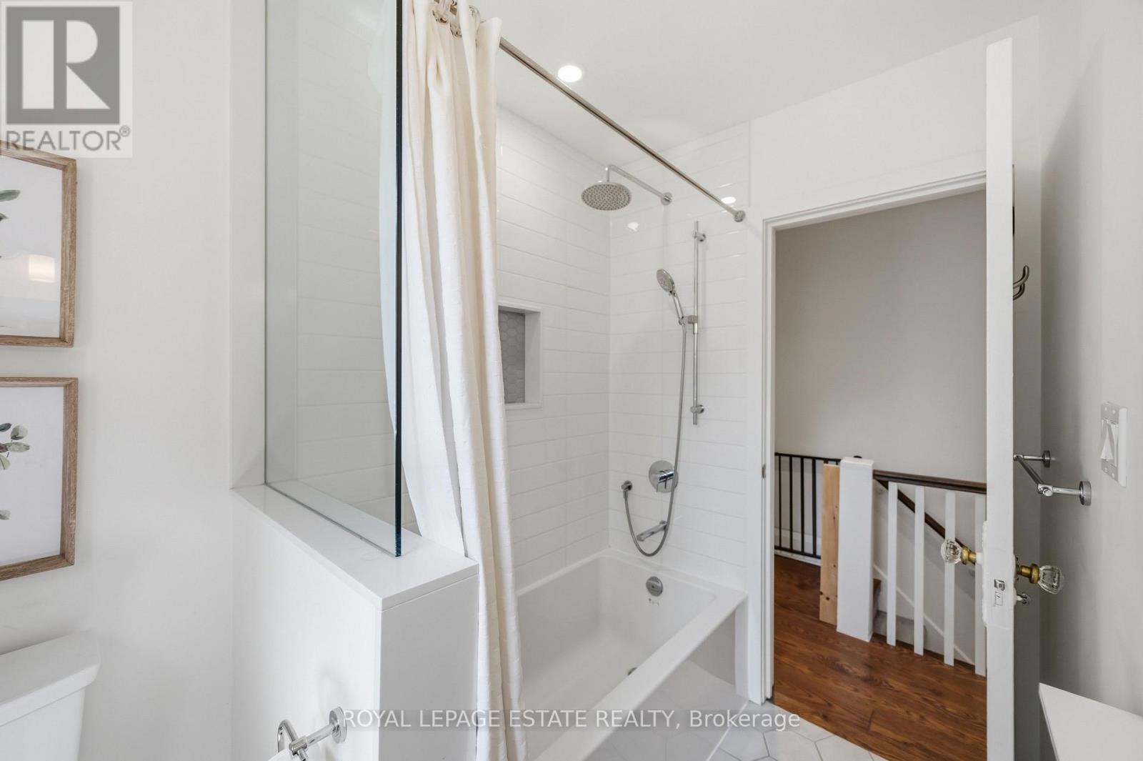 6 Firstbrooke Road, Toronto, Ontario  M4E 2L1 - Photo 23 - E13561772