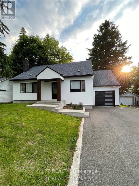 2112 ALTA VISTA DRIVE, Ottawa, Ontario