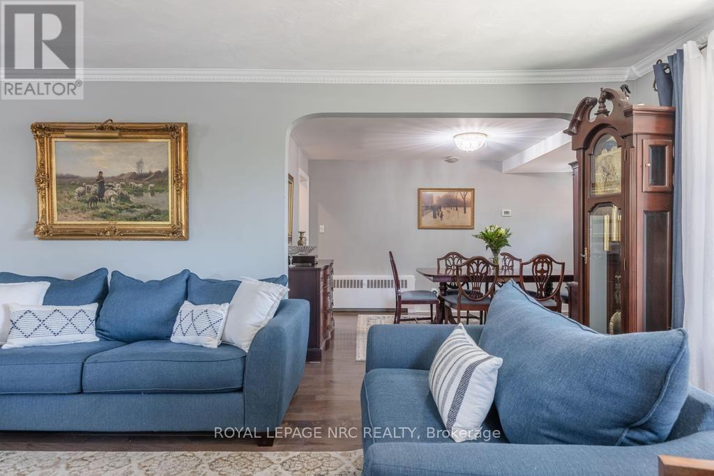 15 Wychwood Road, St. Catharines, Ontario  L2R 3S1 - Photo 20 - X13561520