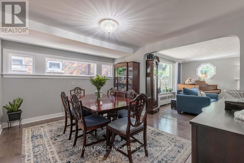 15 Wychwood Road, St. Catharines, Ontario  L2R 3S1 - Photo 22 - X13561520