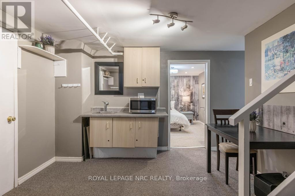 15 Wychwood Road, St. Catharines, Ontario  L2R 3S1 - Photo 42 - X13561520
