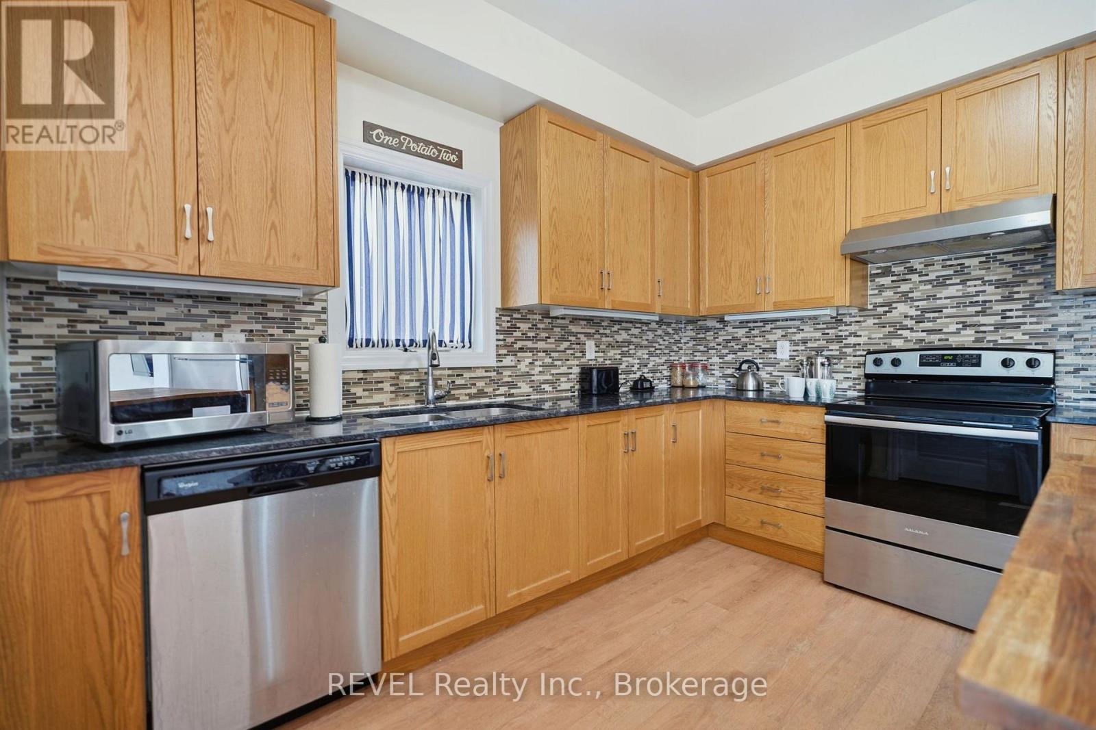 48 Cannery Drive, Niagara-On-The-Lake (St. Davids), Ontario L0S 1P0 - Photo 8 - X13561574