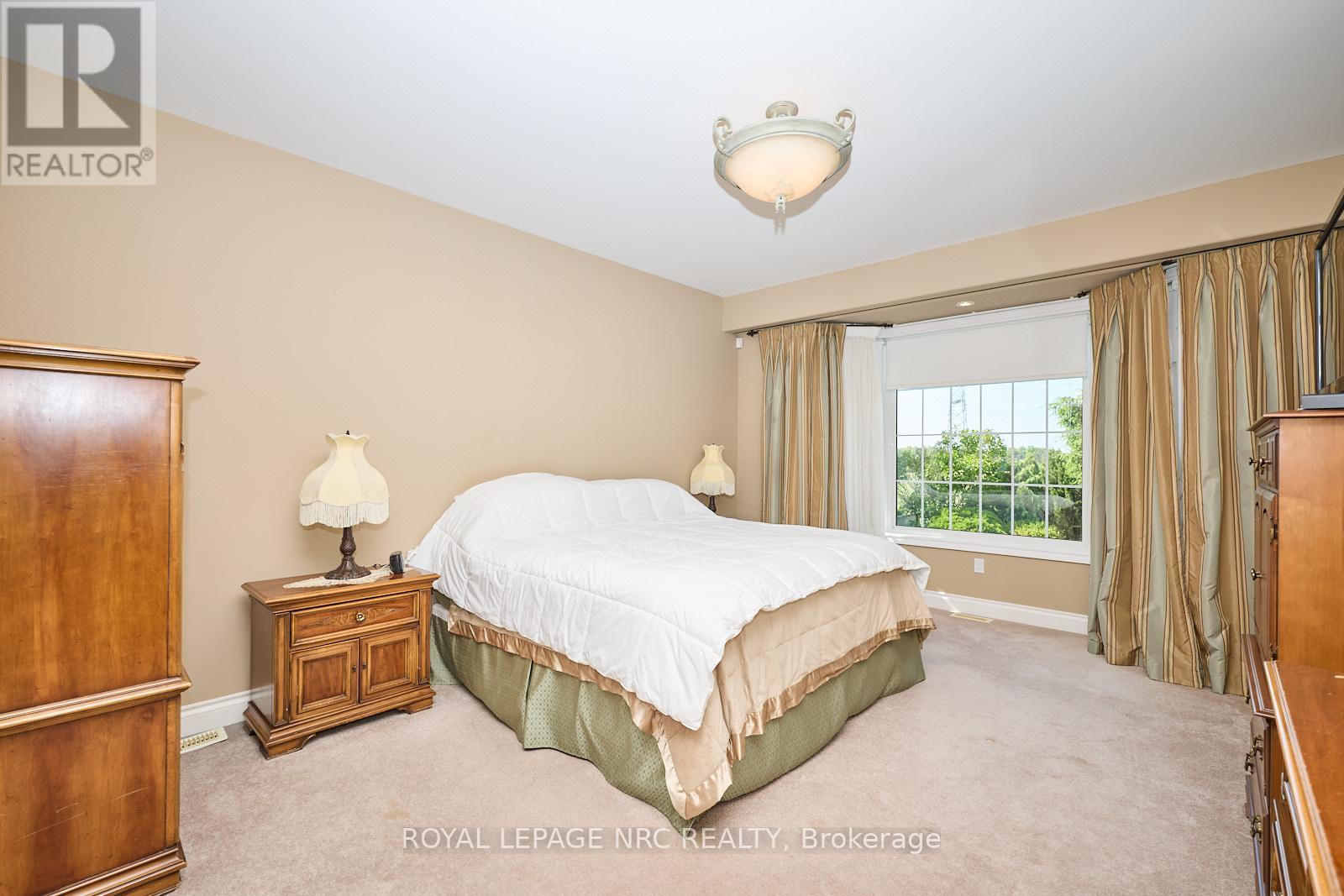 7995 Cathedral Drive, Niagara Falls, Ontario  L2H 2Z2 - Photo 18 - X13561600