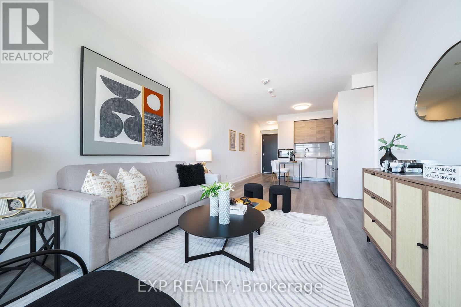 612 - 38 Gandhi Lane, Markham (Commerce Valley), Ontario  L3T 0G9 - Photo 1 - N13561722