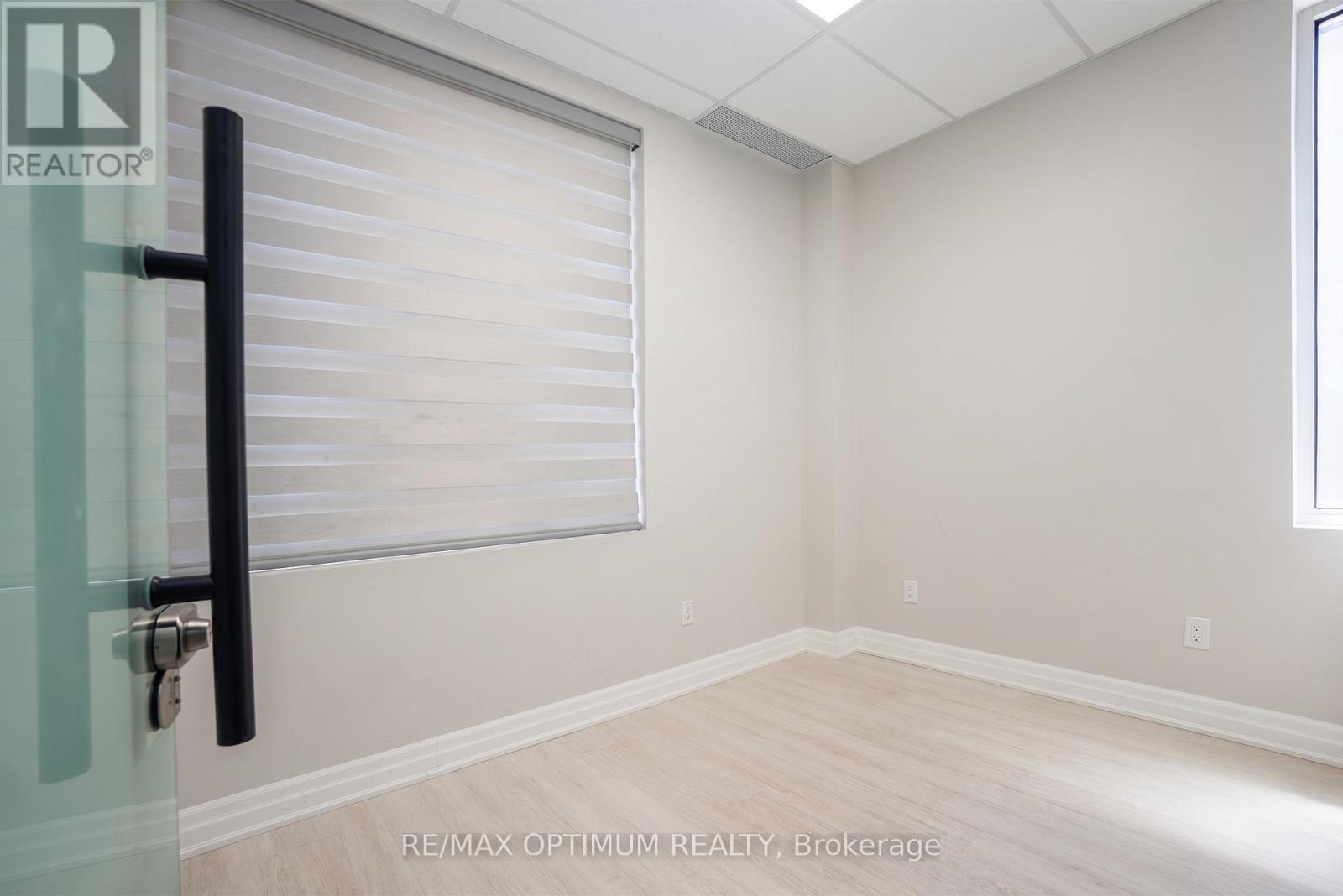 201 - 268 Derry Road W, Mississauga, Ontario L5W 0H6 - Photo 6 - W13561432