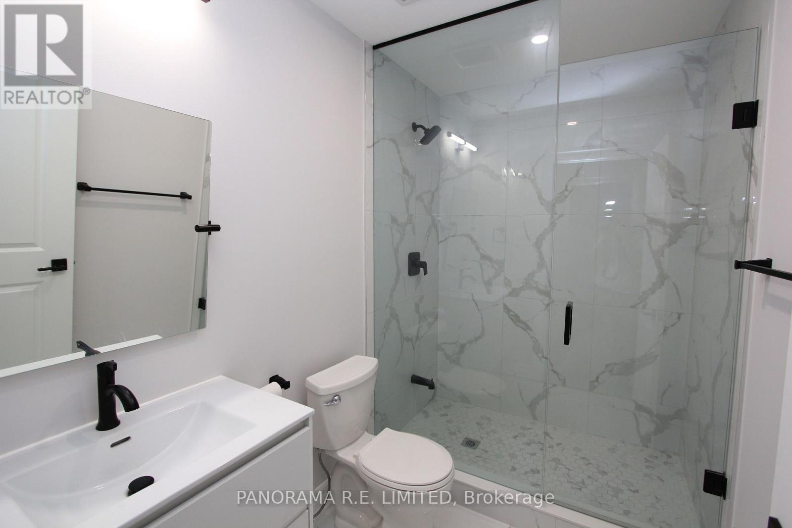 2 - 11 Cronin Drive, Toronto, Ontario  M9B 4T7 - Photo 7 - W13561500
