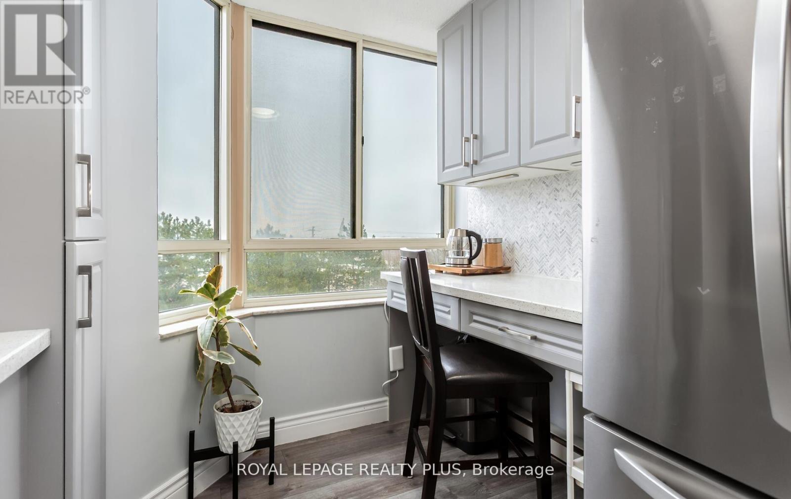 509 - 5 Lisa Street, Brampton, Ontario  L6T 4T4 - Photo 17 - W13561572