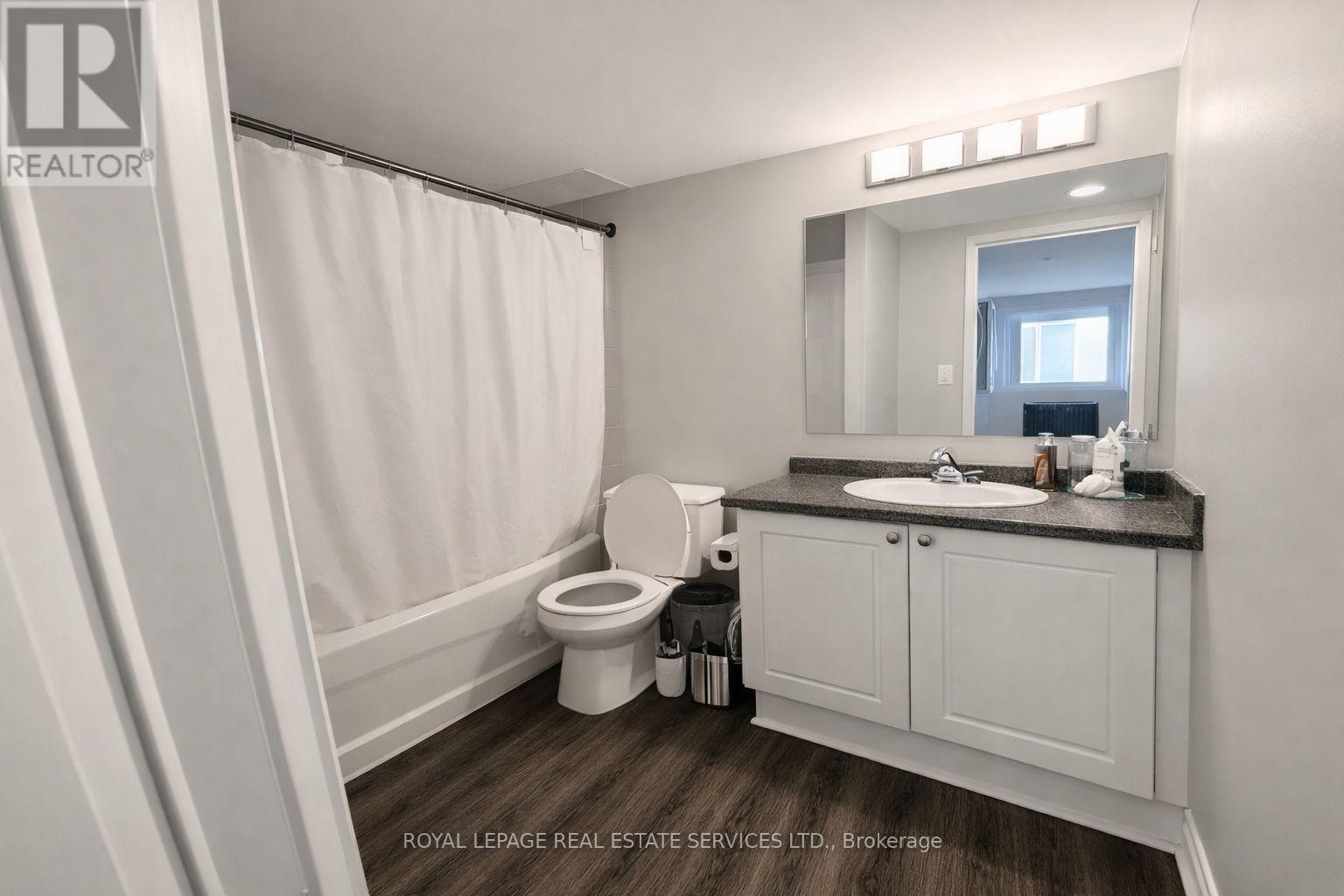 4450 Fairview Street, Burlington, Ontario L7L 7K7 - Photo 5 - W13561584