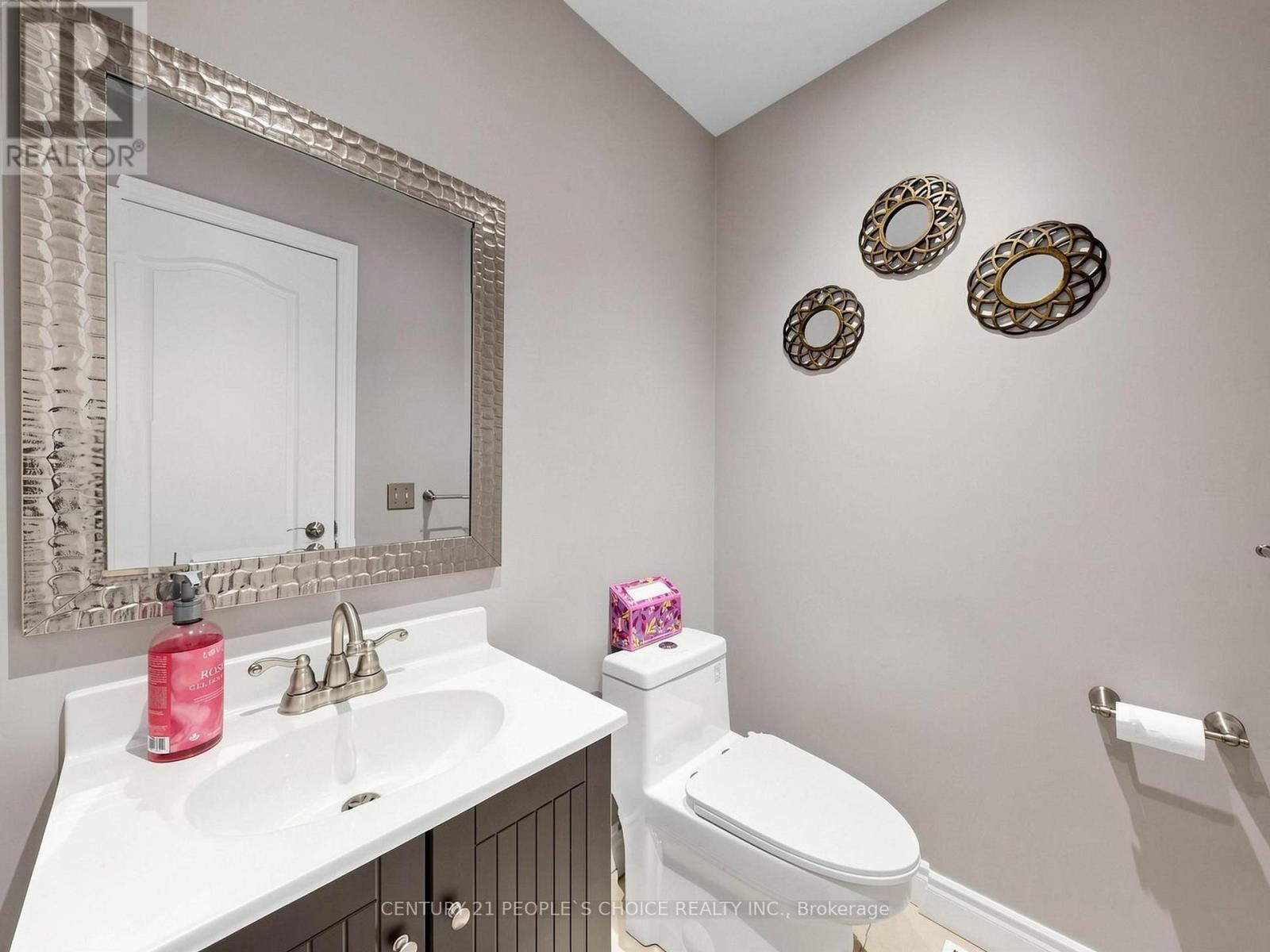 828 Khan Crescent, Mississauga, Ontario L5V 2R4 - Photo 21 - W13561596