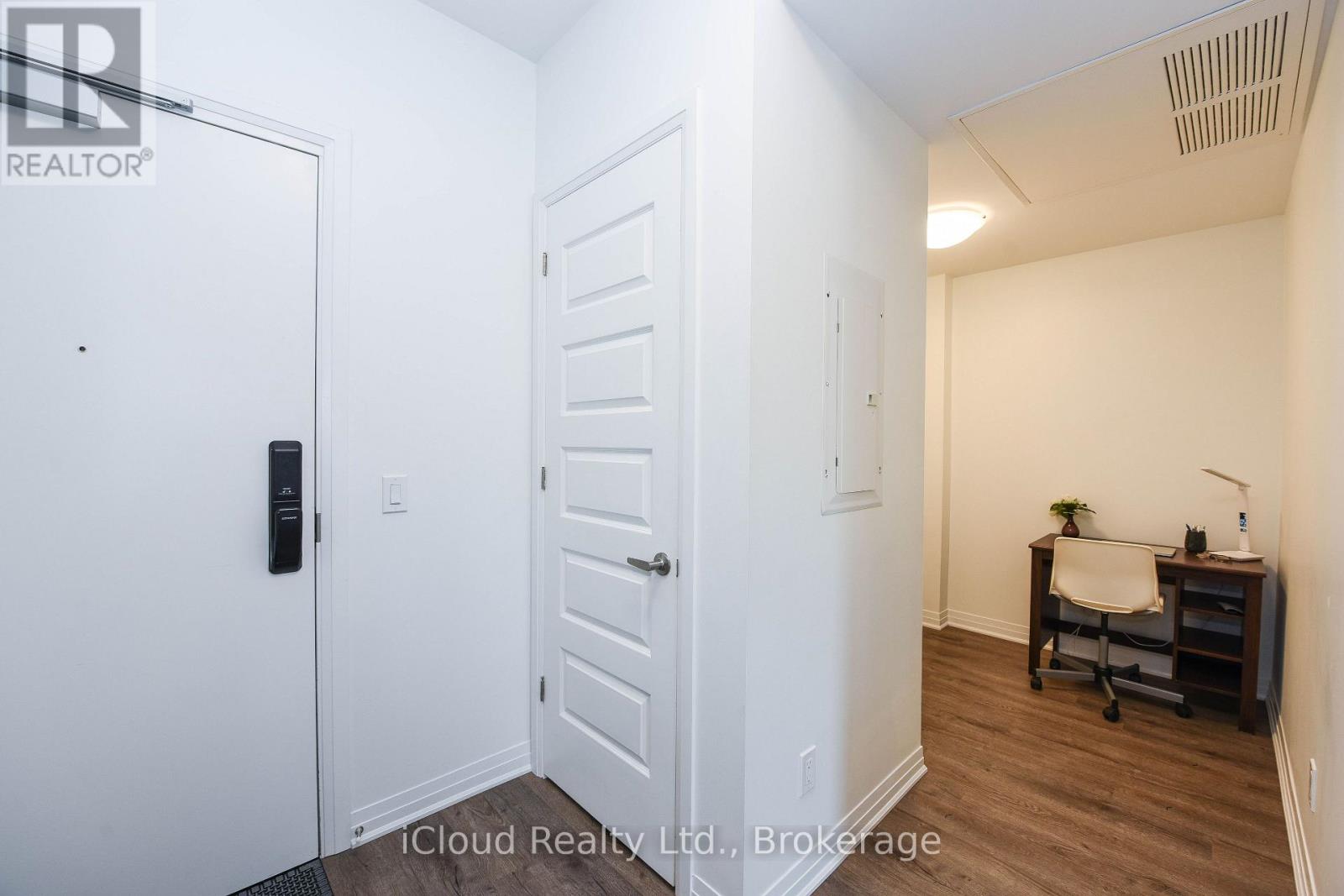 004 - 95 Dundas Street, Oakville, Ontario  L6M 5N4 - Photo 40 - W13561608