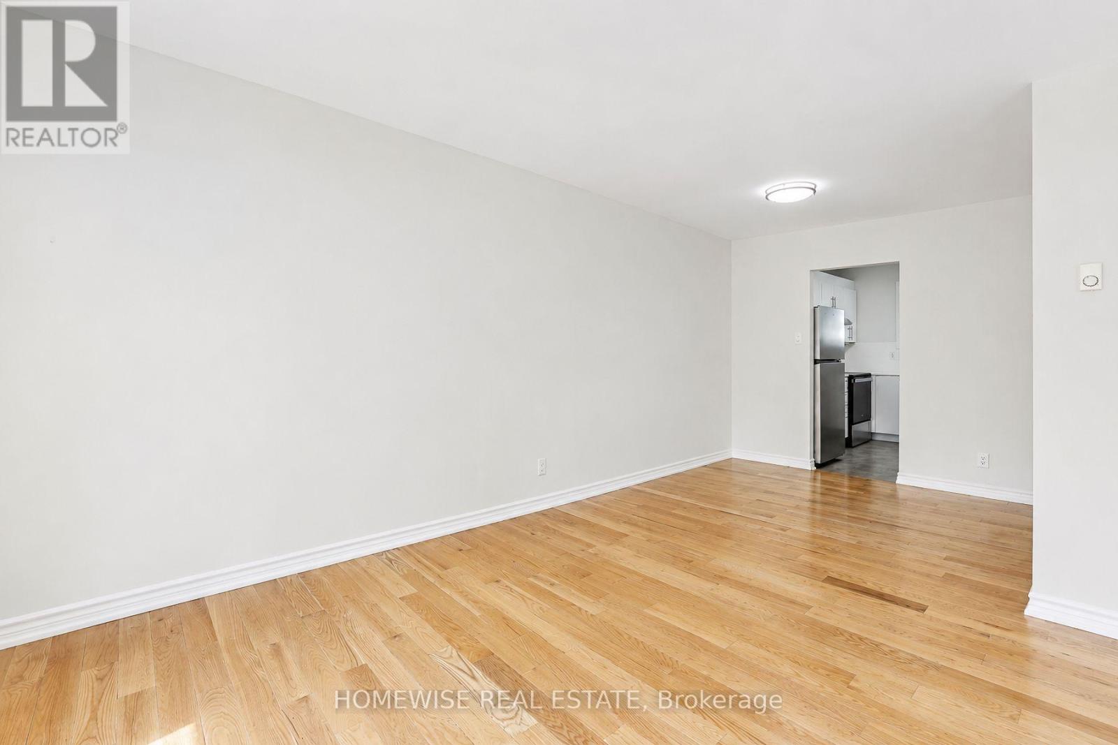 20 - 1350 Winding Trail, Mississauga, Ontario L4Y 2T8 - Photo 10 - W13561710