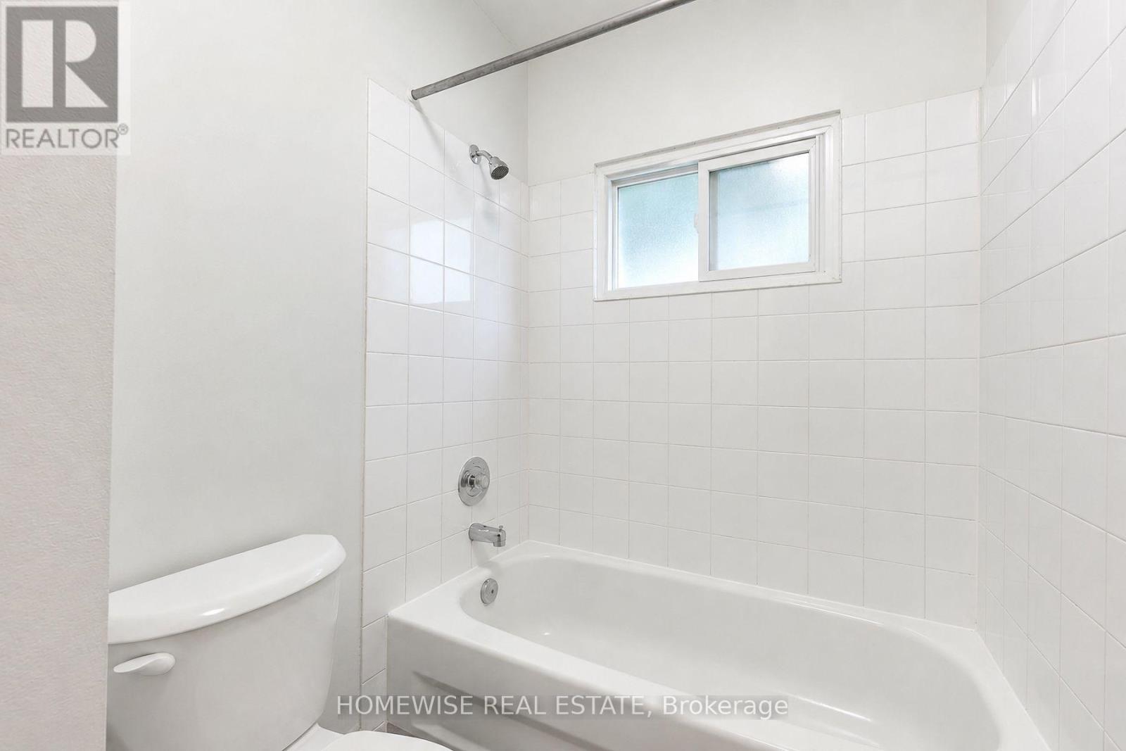 20 - 1350 Winding Trail, Mississauga, Ontario L4Y 2T8 - Photo 35 - W13561710
