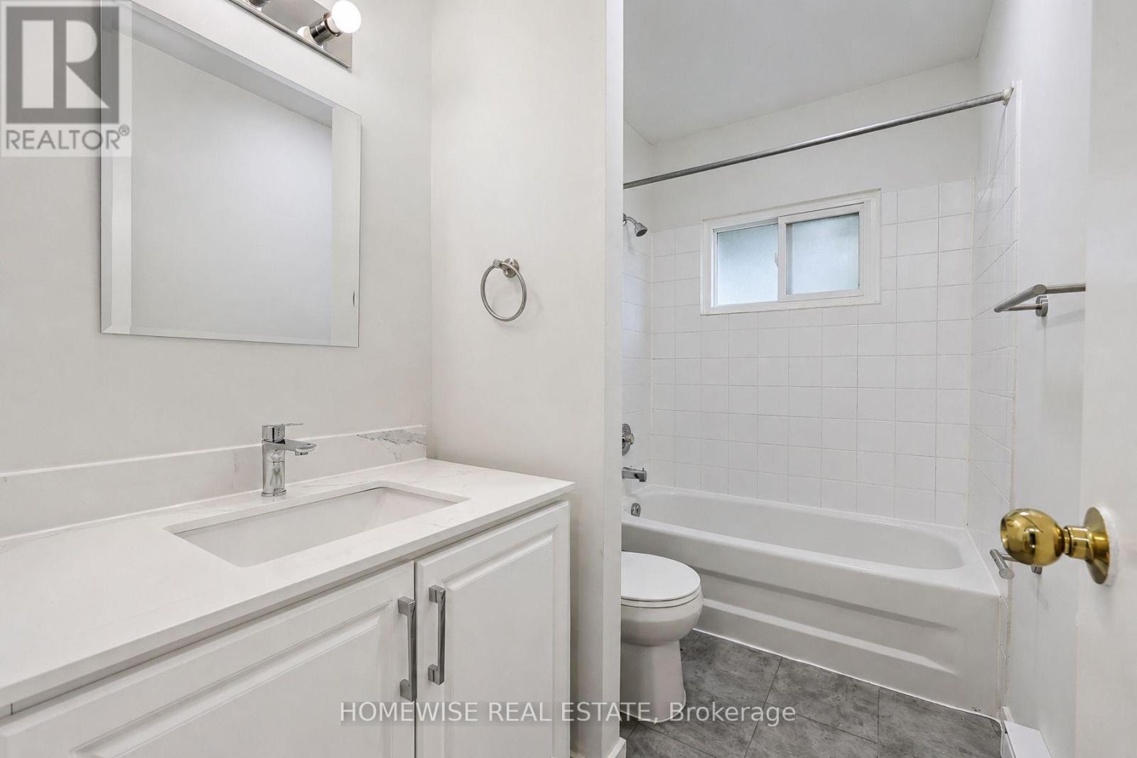 20 - 1350 Winding Trail, Mississauga, Ontario L4Y 2T8 - Photo 36 - W13561710