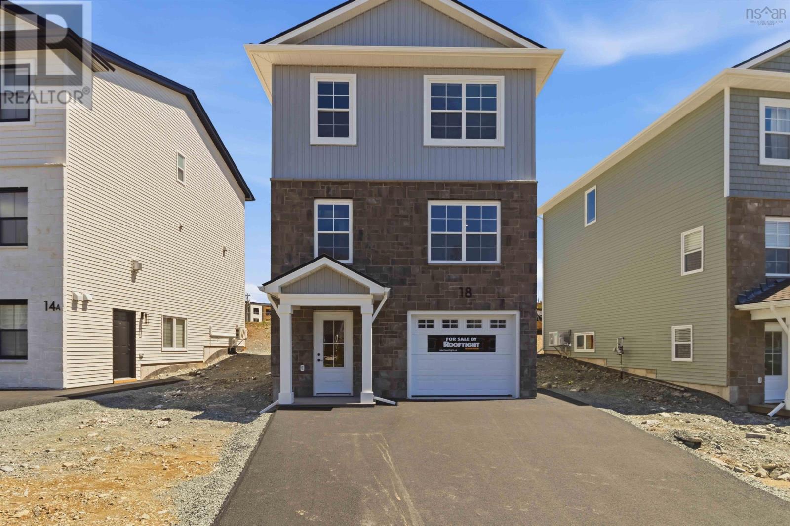 PC-5 18 Pearlgarden Close, Dartmouth, Nova Scotia