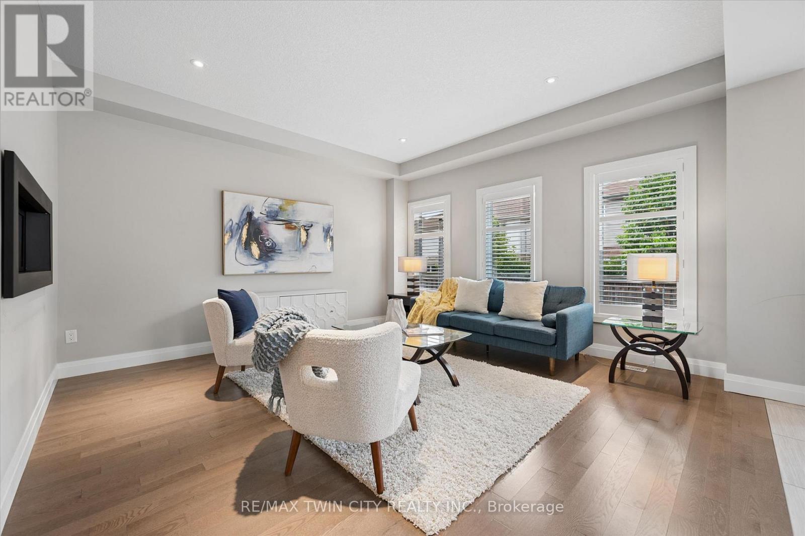606 Pinery Trail, Waterloo, Ontario  N2V 2Y6 - Photo 10 - X13561526