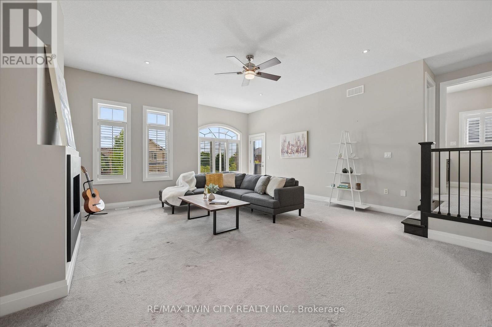 606 Pinery Trail, Waterloo, Ontario  N2V 2Y6 - Photo 24 - X13561526
