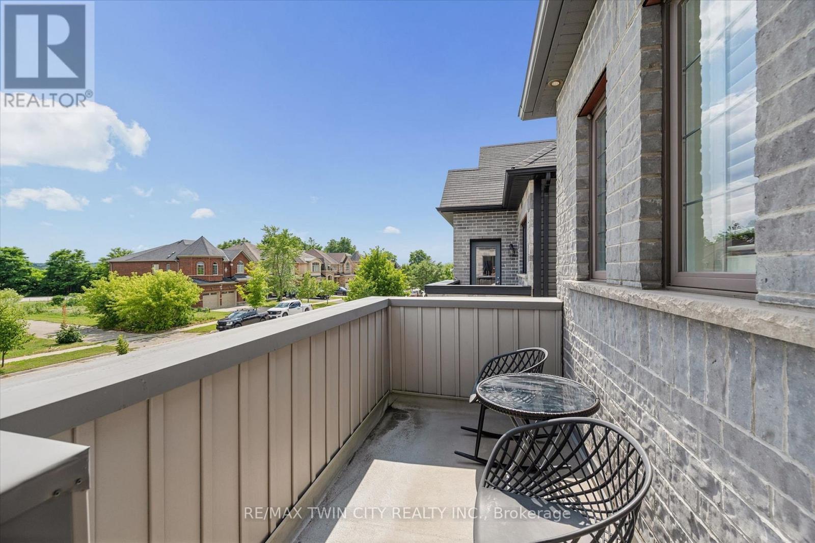 606 Pinery Trail, Waterloo, Ontario  N2V 2Y6 - Photo 42 - X13561526