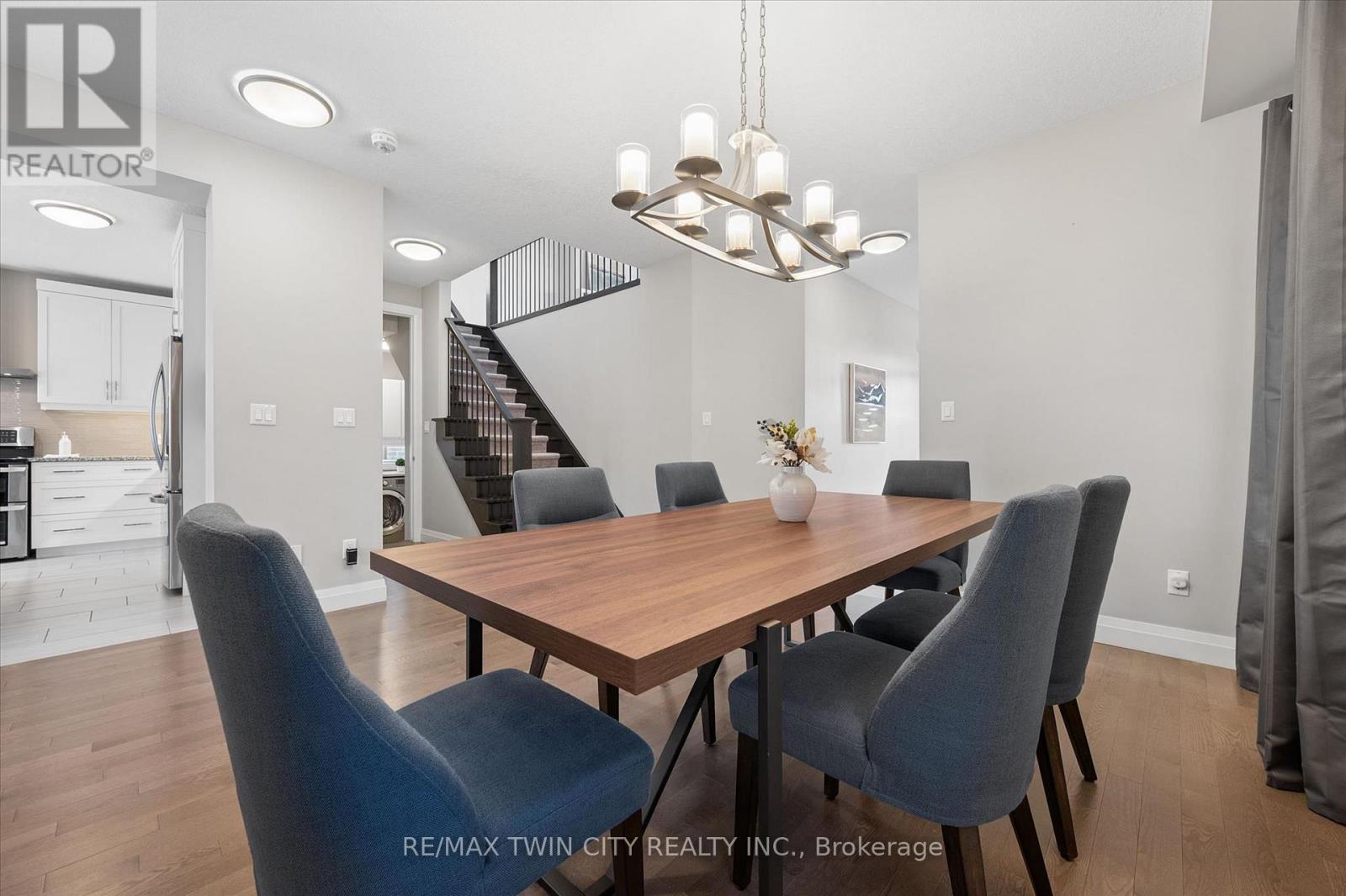 606 Pinery Trail, Waterloo, Ontario  N2V 2Y6 - Photo 9 - X13561526