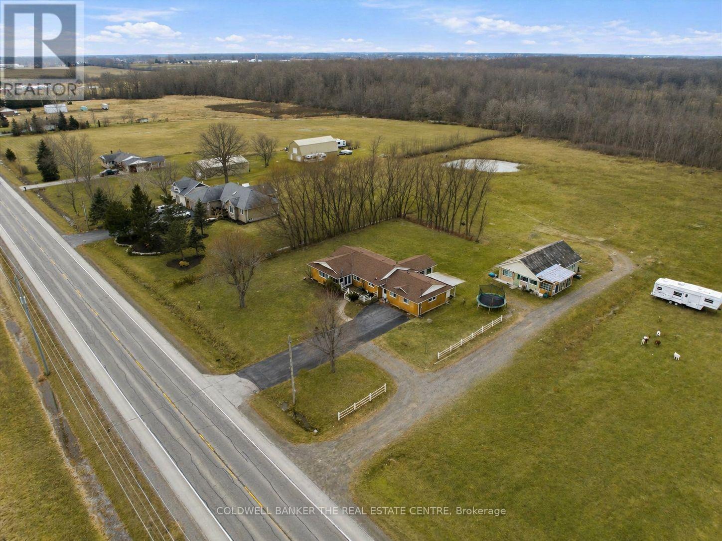 356 Mountain Road, Grimsby, Ontario  L3M 4E7 - Photo 4 - X13561570