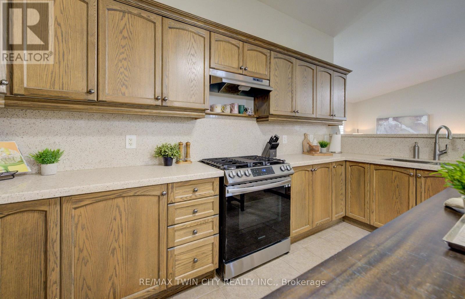 18 Cherry Avenue, West Lincoln, Ontario  L0R 2A0 - Photo 16 - X13561730