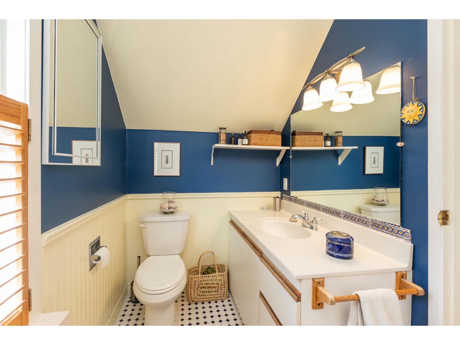 1196 Habgood Street, White Rock, British Columbia  V4B 4W9 - Photo 25 - R3145778