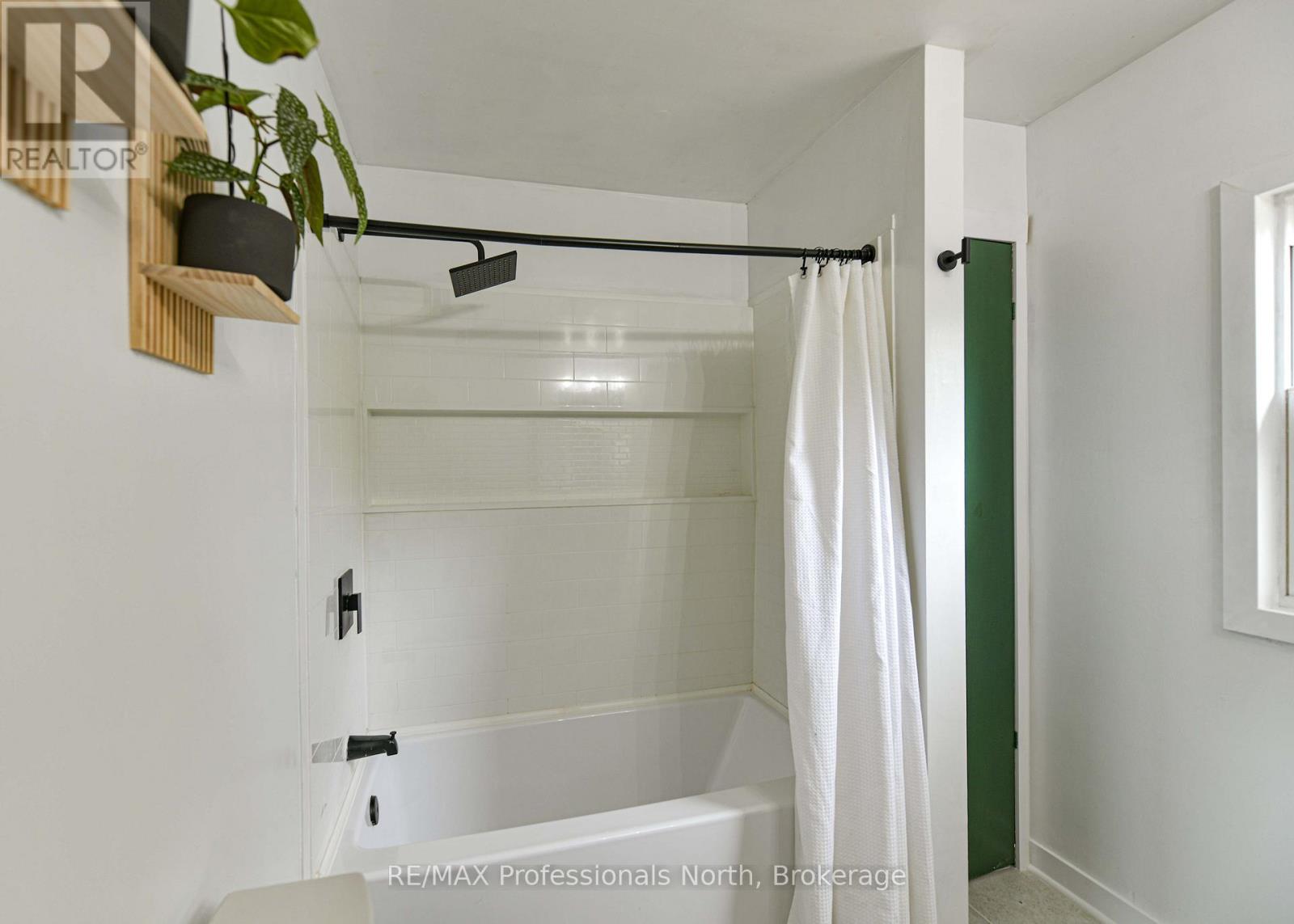 817 Eighth Avenue, Tay, Ontario  L0K 1R0 - Photo 29 - S13549464